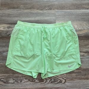 Nike Stride Dri Fit 5” Lined Green Running Shorts XXL NWT